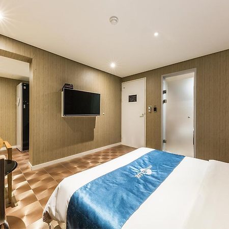 Cheonho Hotel The Blue Seoel Buitenkant foto