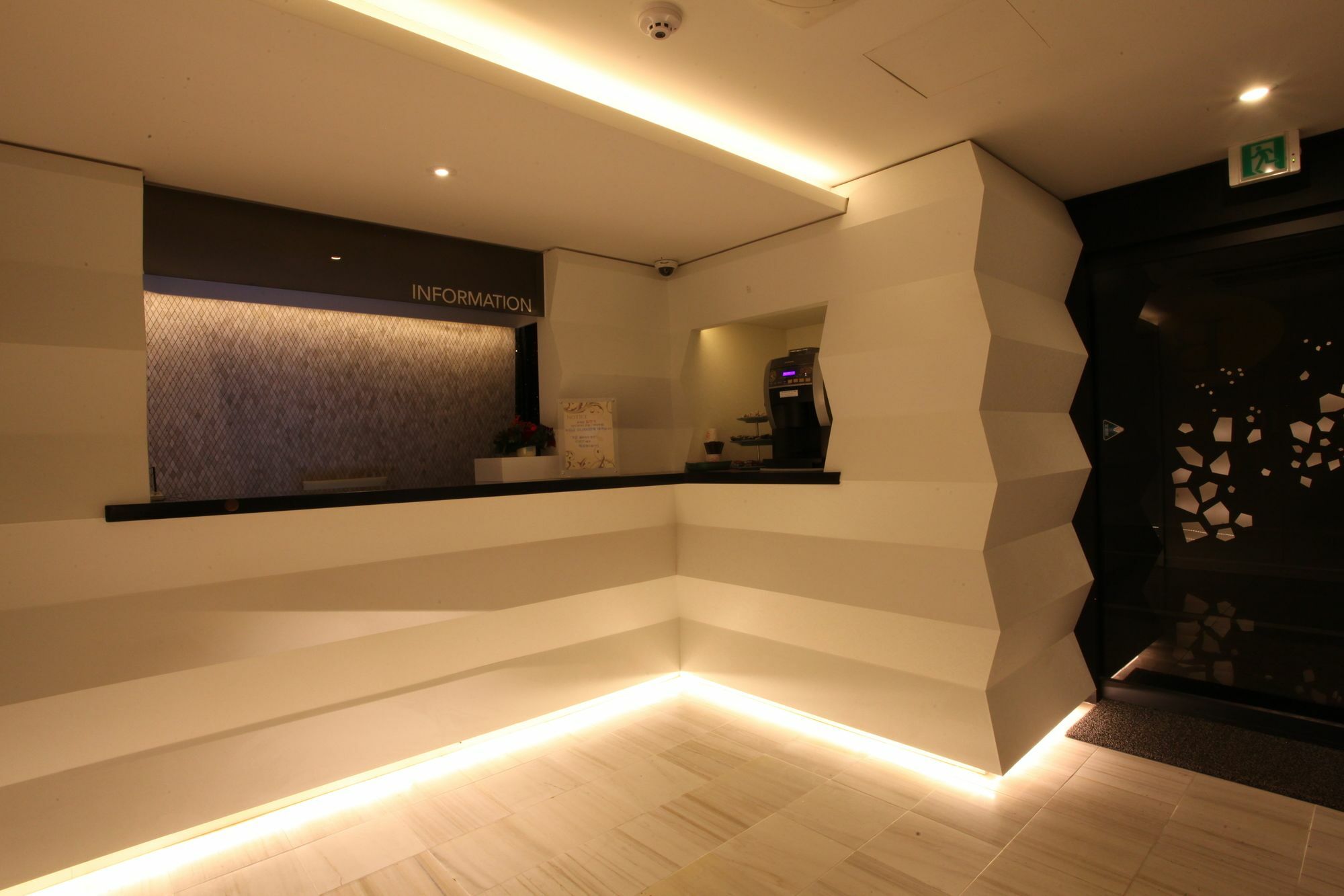 Cheonho Hotel The Blue Seoel Buitenkant foto